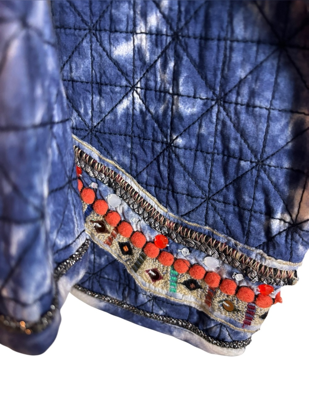 NEW Chico's Artisan Embellished Blue Tie Dye Quilted Jacket Small 4 Artsy Boho - Picture 8 of 16